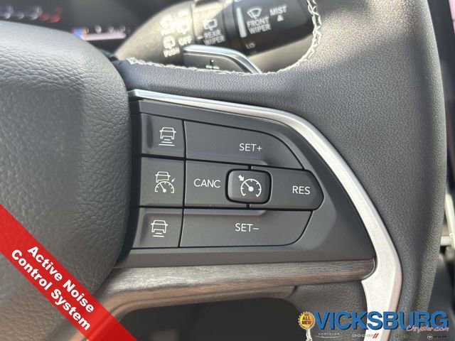 New 2025 Jeep Grand Cherokee Limited image 15