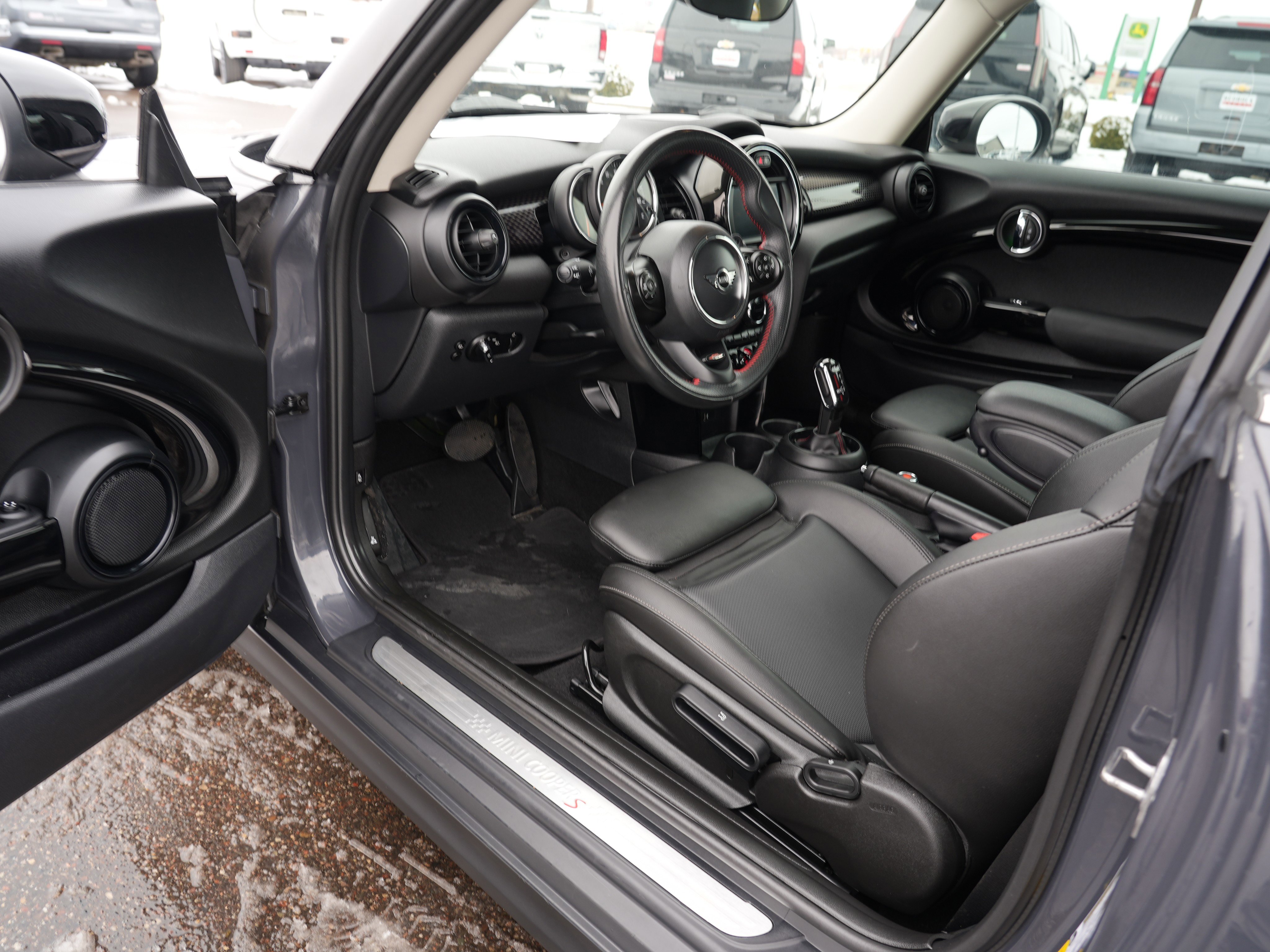 Used 2020 MINI Cooper S FWD image 19