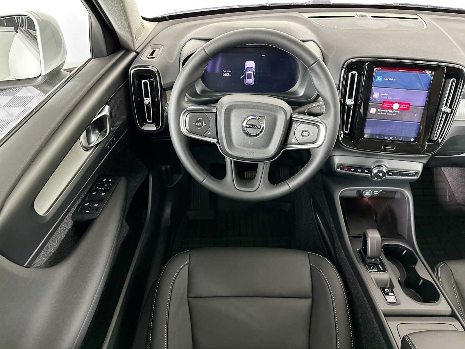 Certified 2025 Volvo XC40 B5 Core w/ Protection Package Premier AWD/4WD image 20