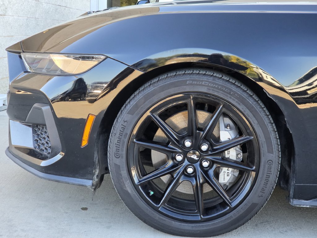 Used 2025 Ford Mustang GT Premium RWD image 7