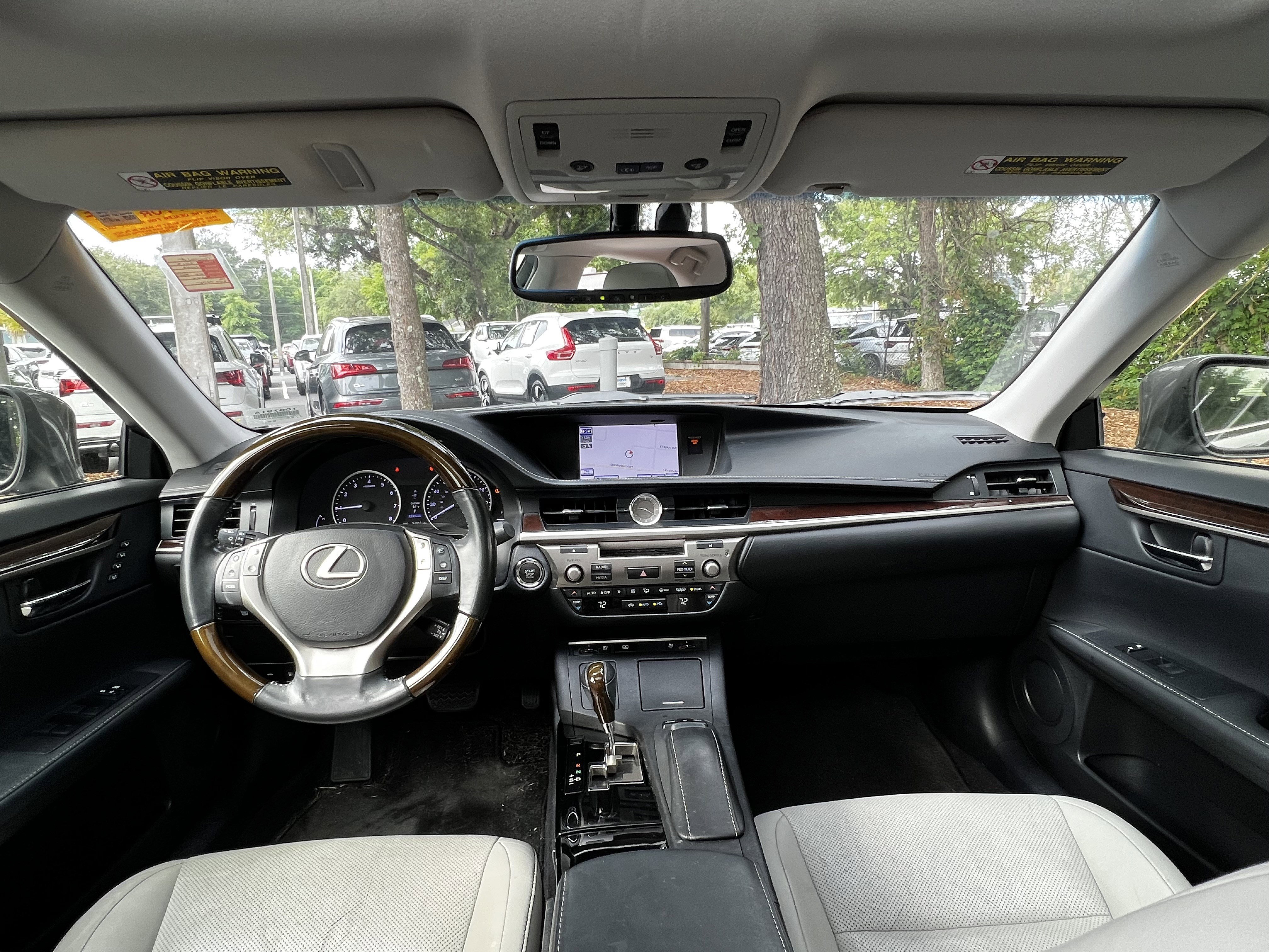 Used 2013 Lexus ES 350 w/ Luxury Pkg FWD image 36