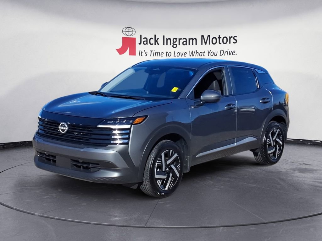 Used 2025 Nissan Kicks SV