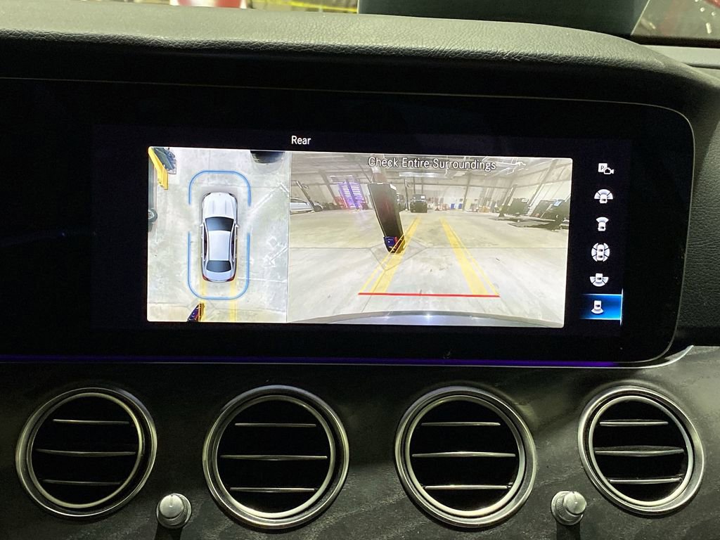 Used 2023 Mercedes-Benz E 350 4MATIC Sedan image 6