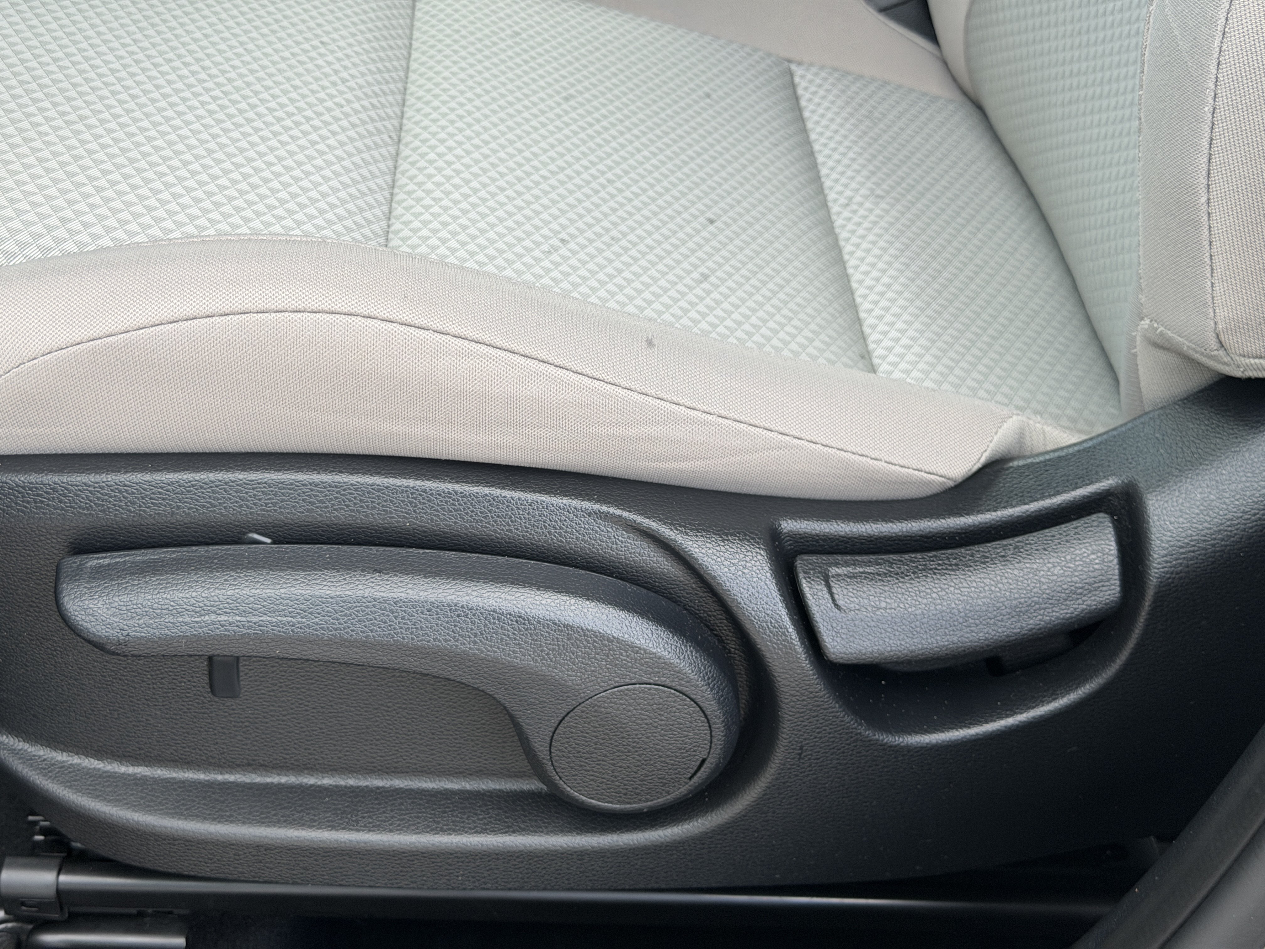 Certified 2023 Kia Soul LX FWD image 20