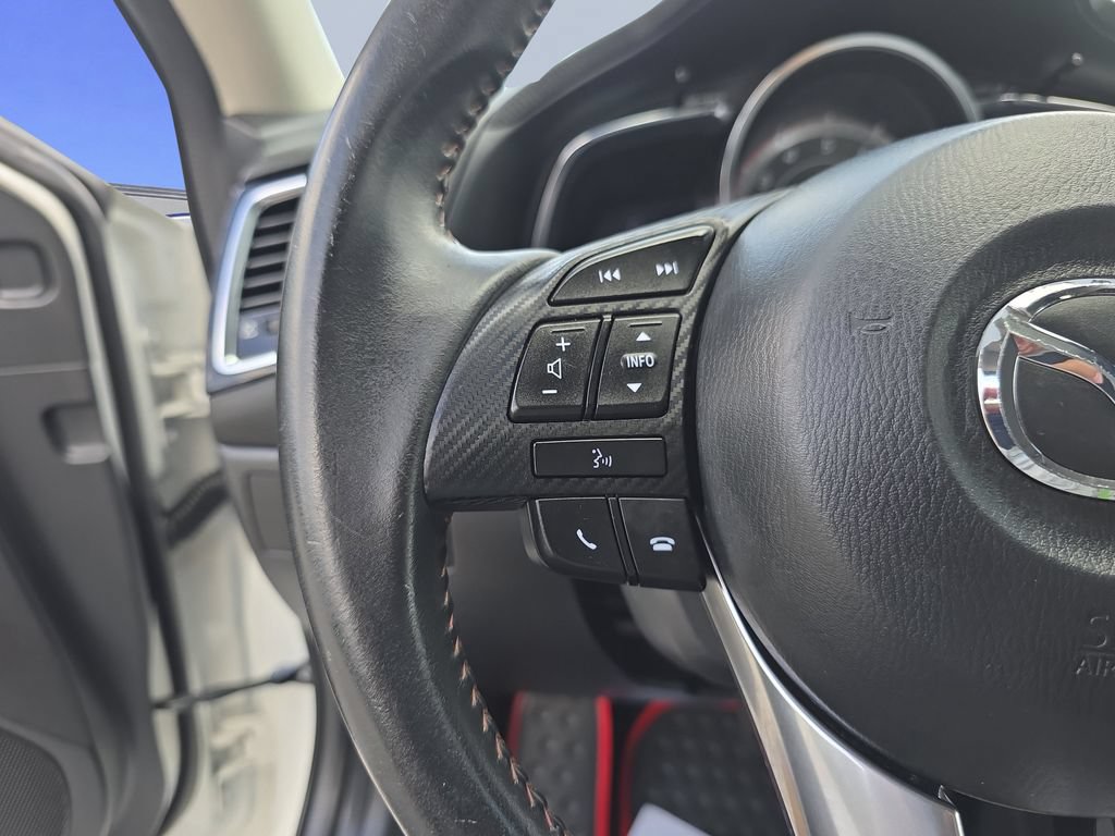 Used 2015 MAZDA MAZDA3 s Grand Touring w/ Technology Package FWD image 26