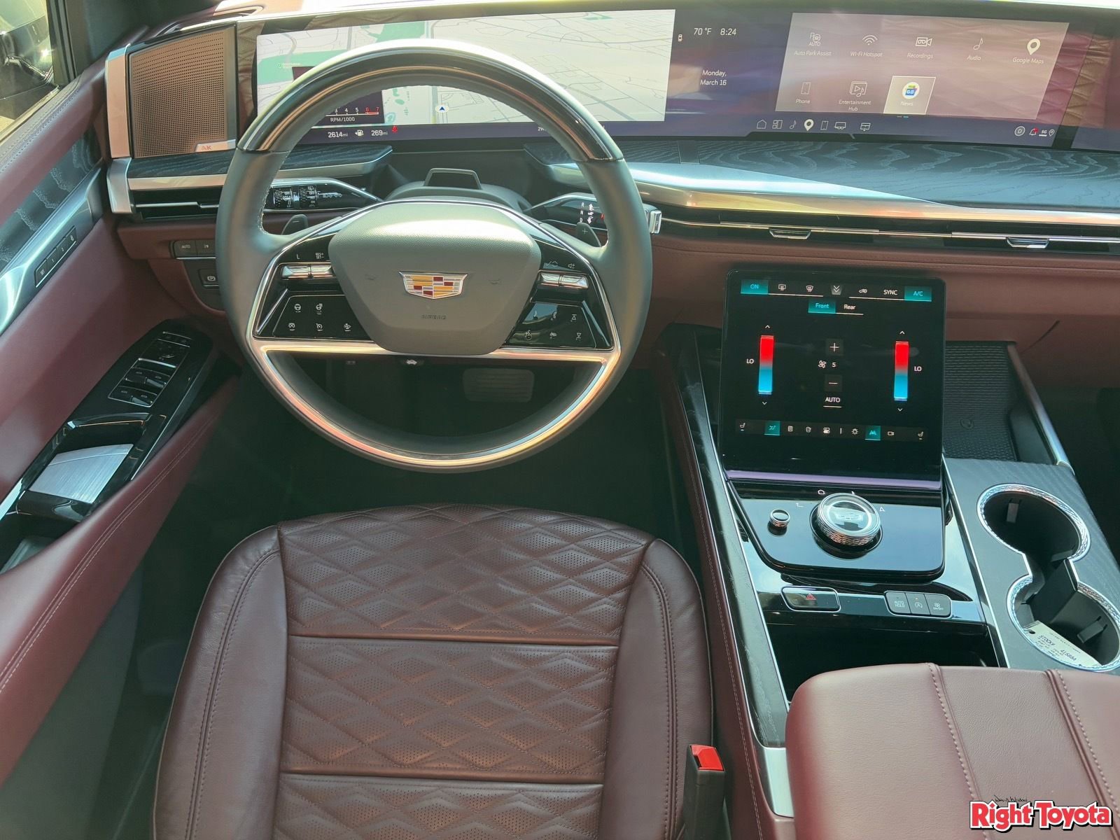 Used 2026 Cadillac Escalade Sport w/ LPO, ONYX Package image 13