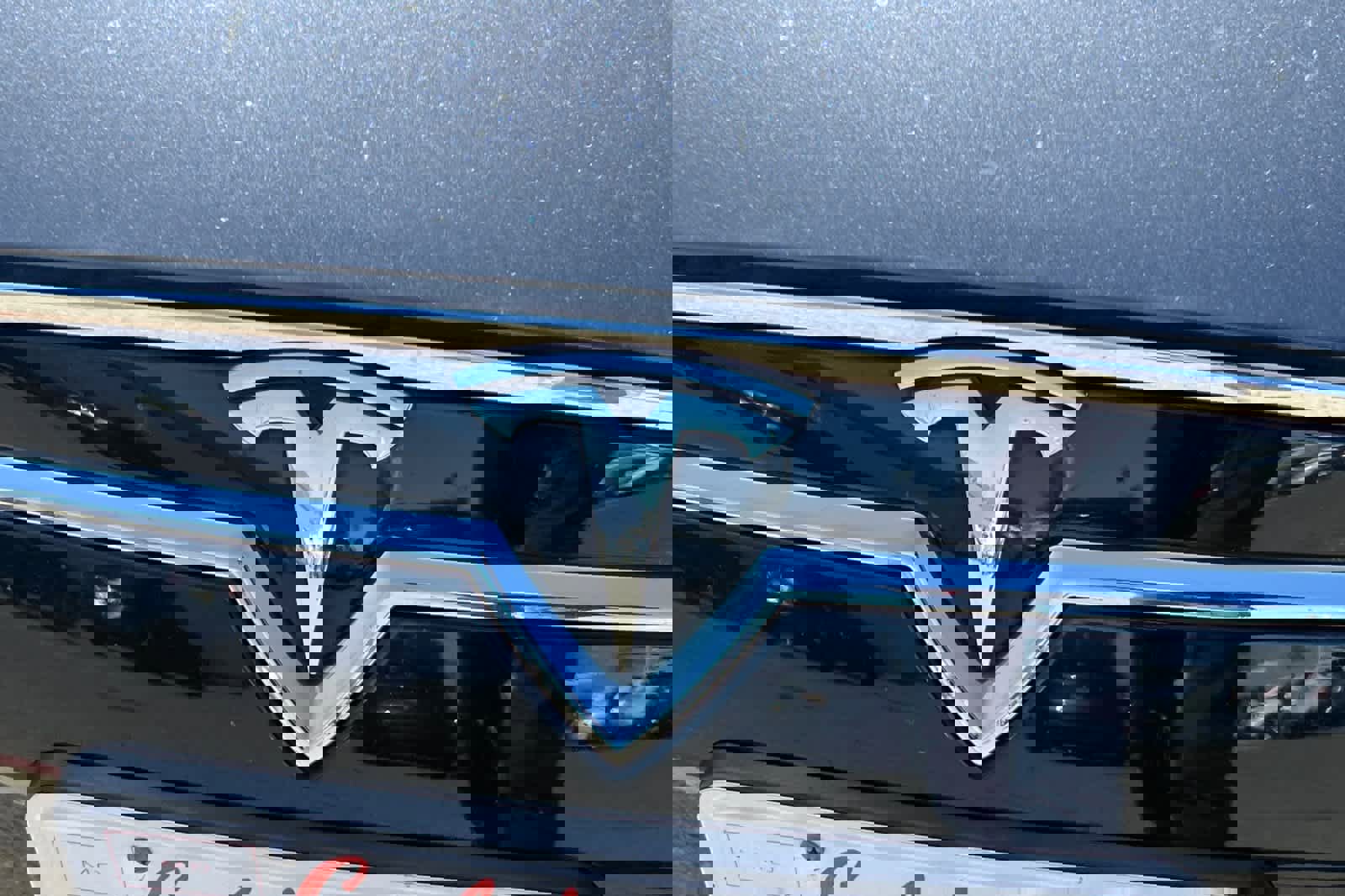 Used 2015 Tesla Model S 85D image 13