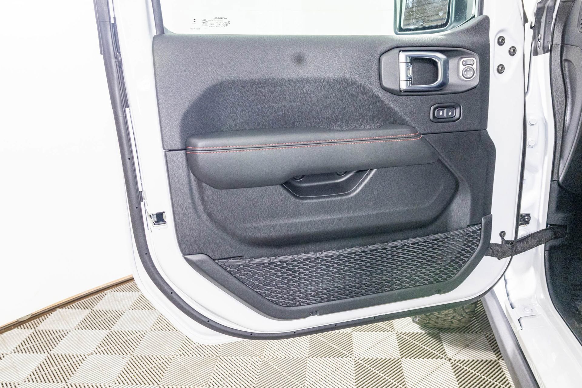 New 2026 Jeep Wrangler Unlimited Rubicon image 16