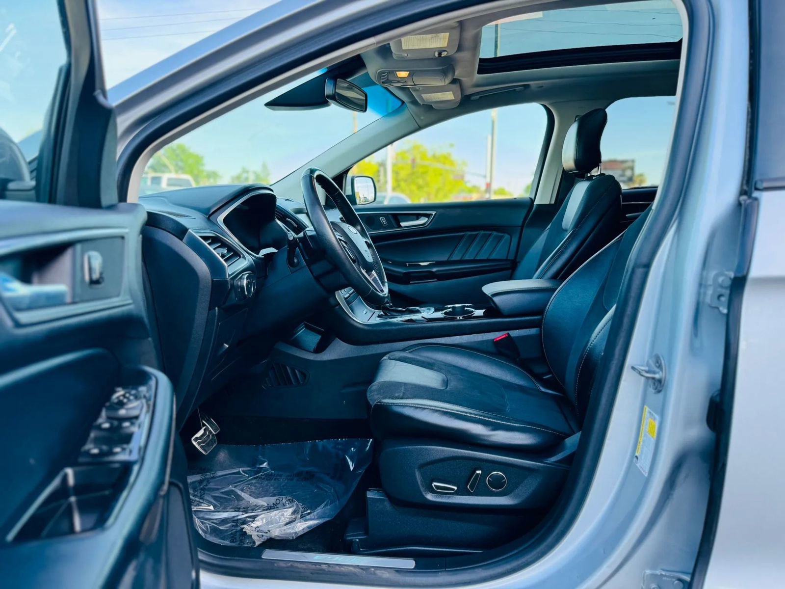 Used 2015 Ford Edge Sport w/ Equipment Group 401A AWD/4WD image 10