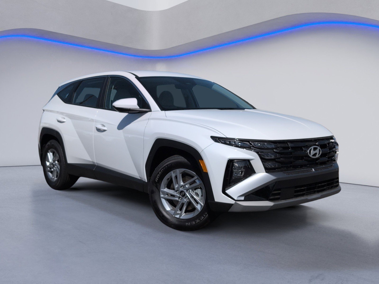 New 2026 Hyundai Tucson SE