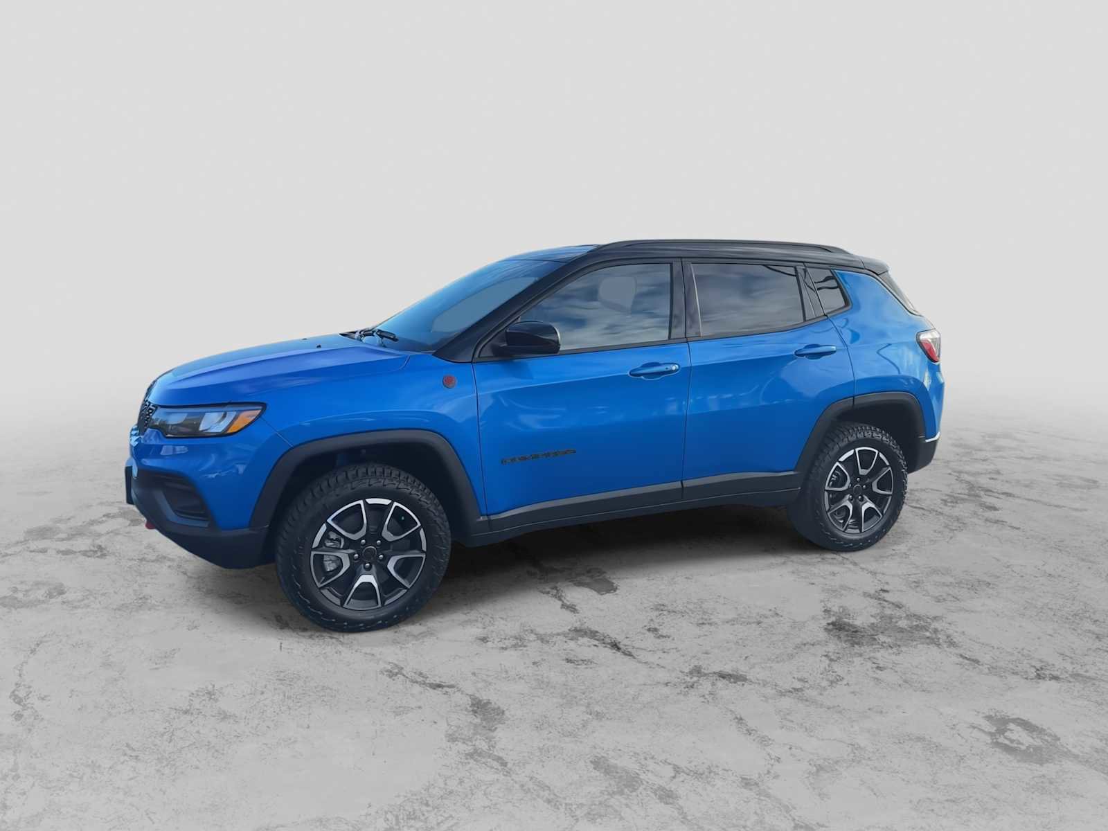 New 2026 Jeep Compass Trailhawk image 4