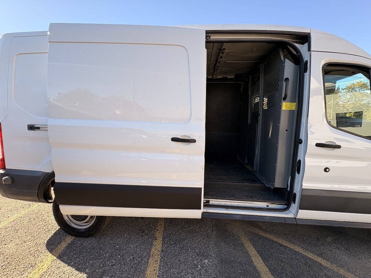 Used 2016 Ford Transit 150 148 Medium Roof w/ Interior Upgrade Package RWD image 7