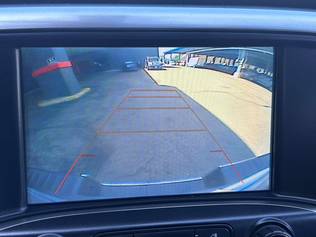 Used 2018 Chevrolet Silverado 1500 LTZ w/ LTZ Plus Package AWD/4WD image 27