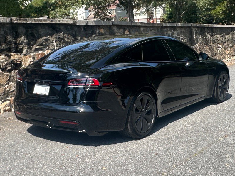Used 2023 Tesla Model S image 11