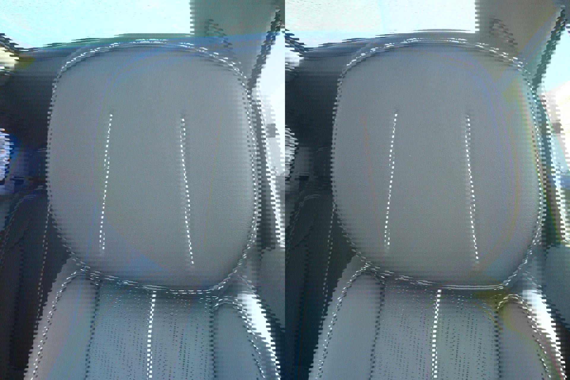 Used 2025 Cadillac Optiq Luxury 2 w/ LPO, Floor Liner Package image 13