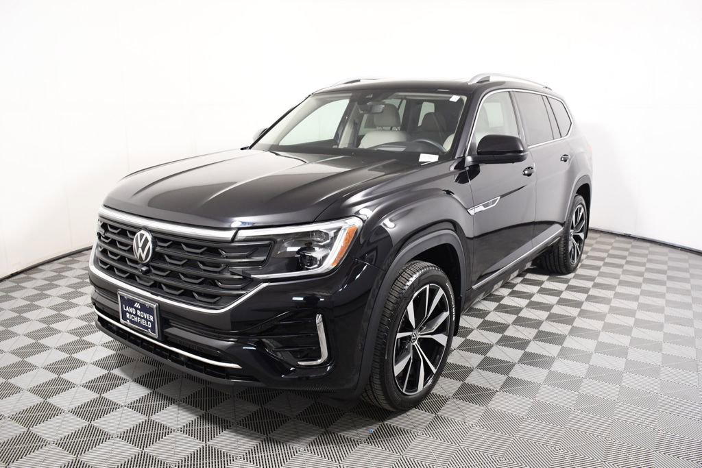 Used 2025 Volkswagen Atlas SEL Premium R-Line