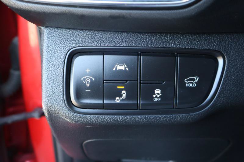 Used 2020 Hyundai Santa Fe SEL w/ Convenience Package FWD image 18