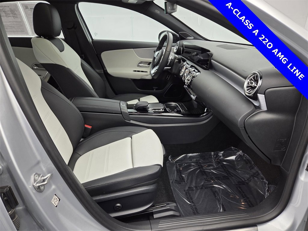 Used 2021 Mercedes-Benz A 220 A 220 image 16