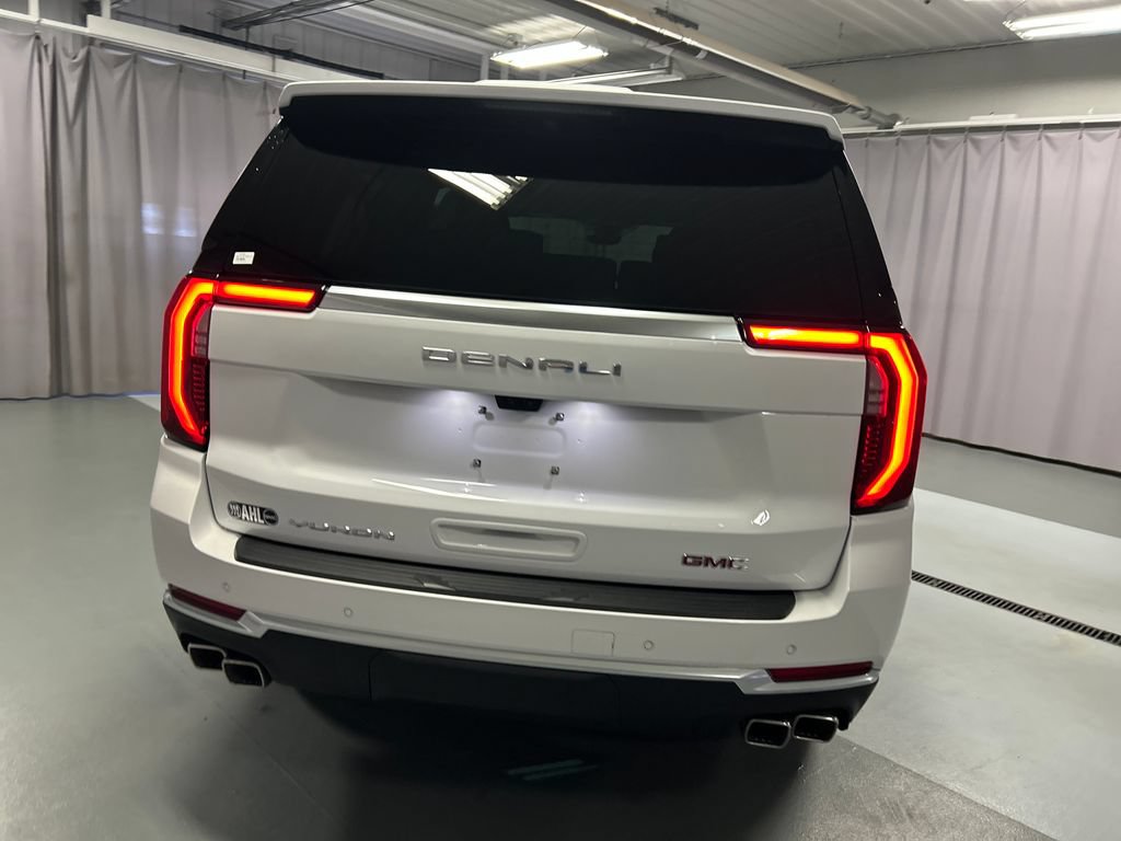 New 2026 GMC Yukon XL Denali w/ Advanced Technology Package AWD/4WD image 6