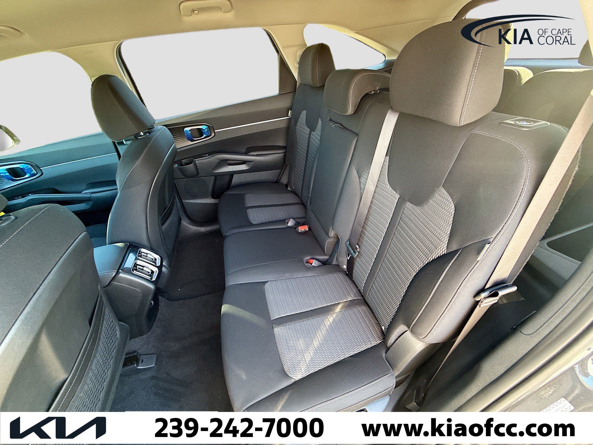 New 2026 Kia Sorento LX image 21