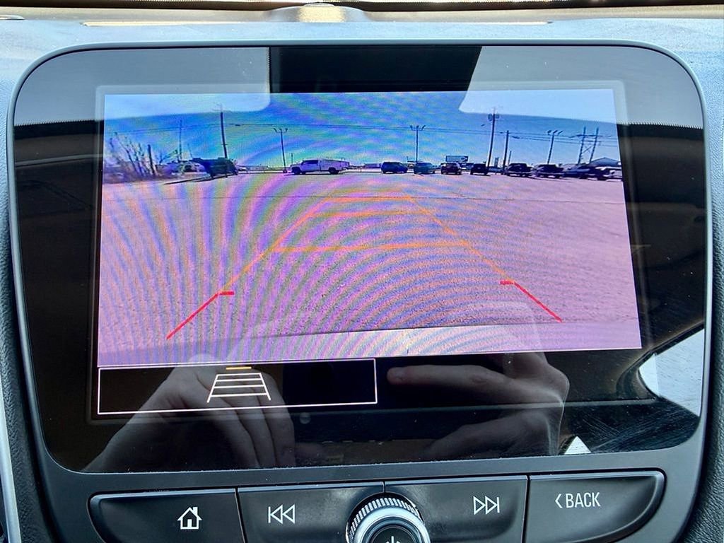 Used 2024 Chevrolet Malibu LT image 23