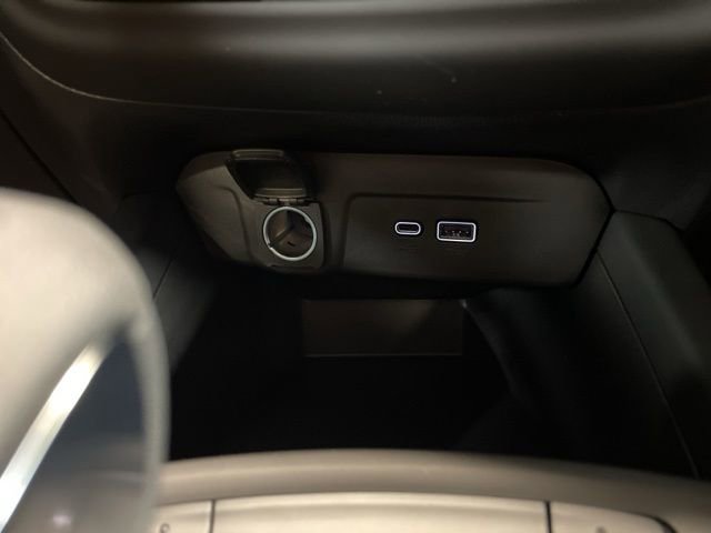 New 2026 Chevrolet Trax RS w/ Sunroof Package image 23