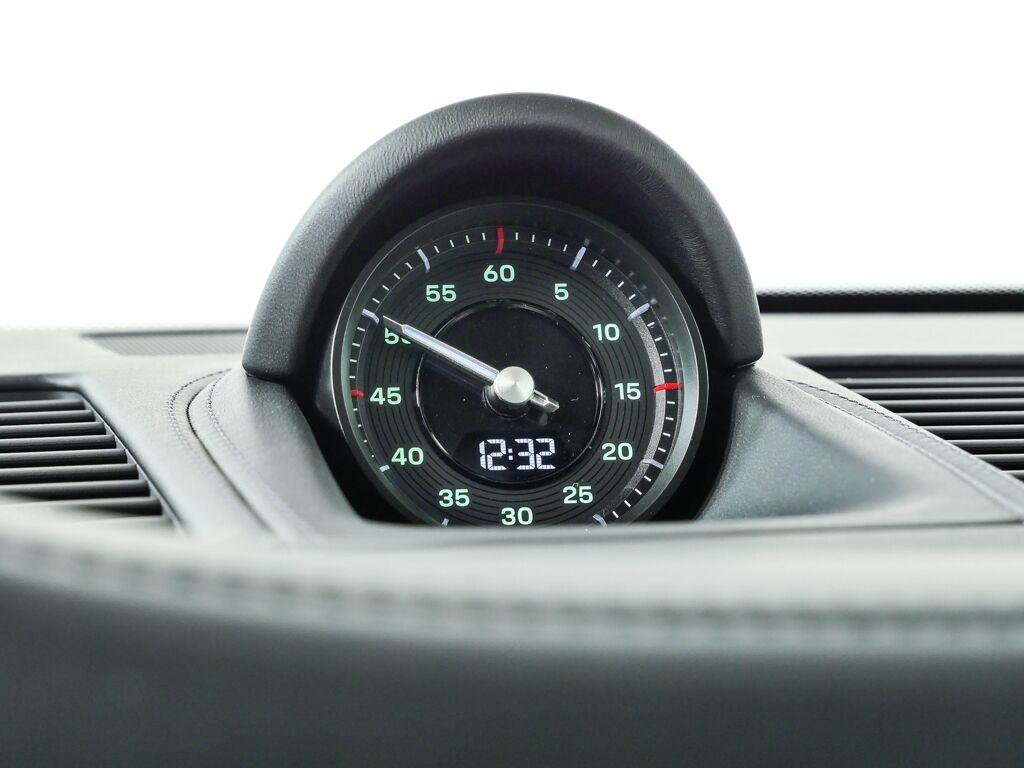 Certified 2026 Porsche 911 GTS RWD image 19