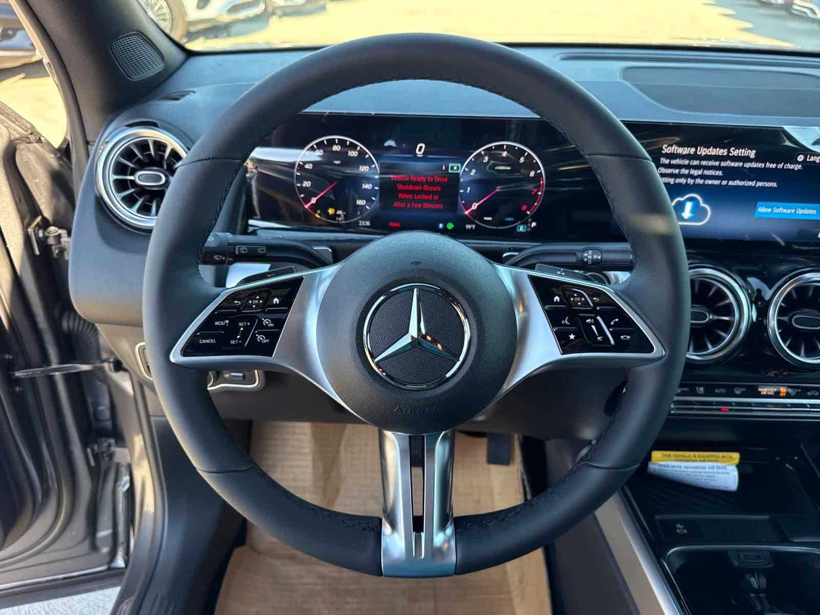 New 2026 Mercedes-Benz GLB 250 4MATIC image 21