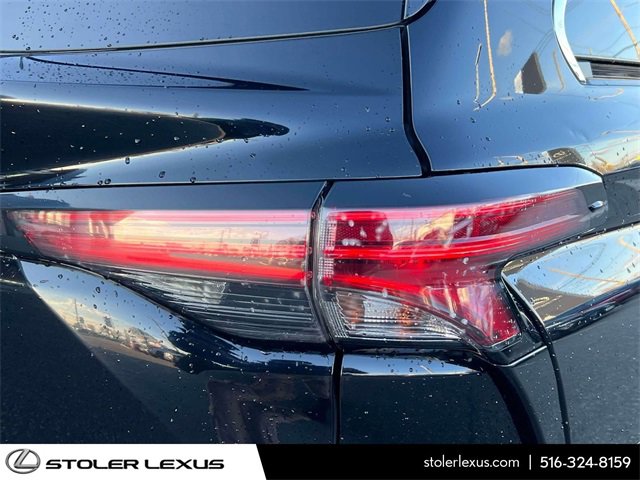 Used 2021 Toyota Sienna Limited image 14