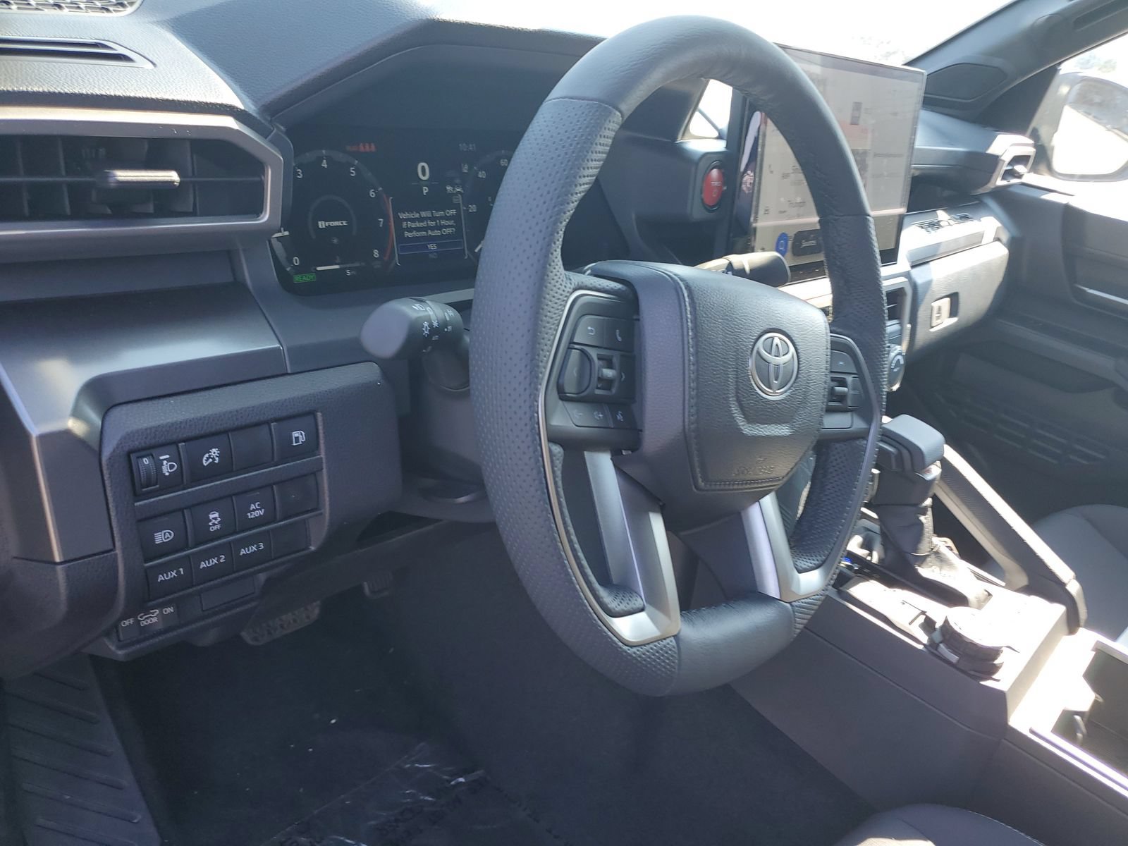 Used 2026 Toyota Tacoma TRD Off-Road w/ TRD Off Road Upgrade Package AWD/4WD image 18