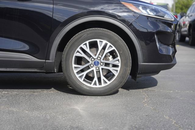 Certified 2021 Ford Escape SEL image 4