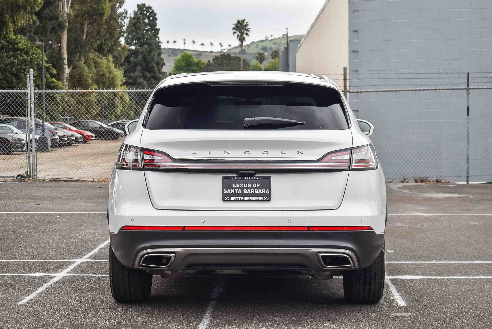 Used 2022 Lincoln Nautilus Reserve w/ Luxury Package image 5