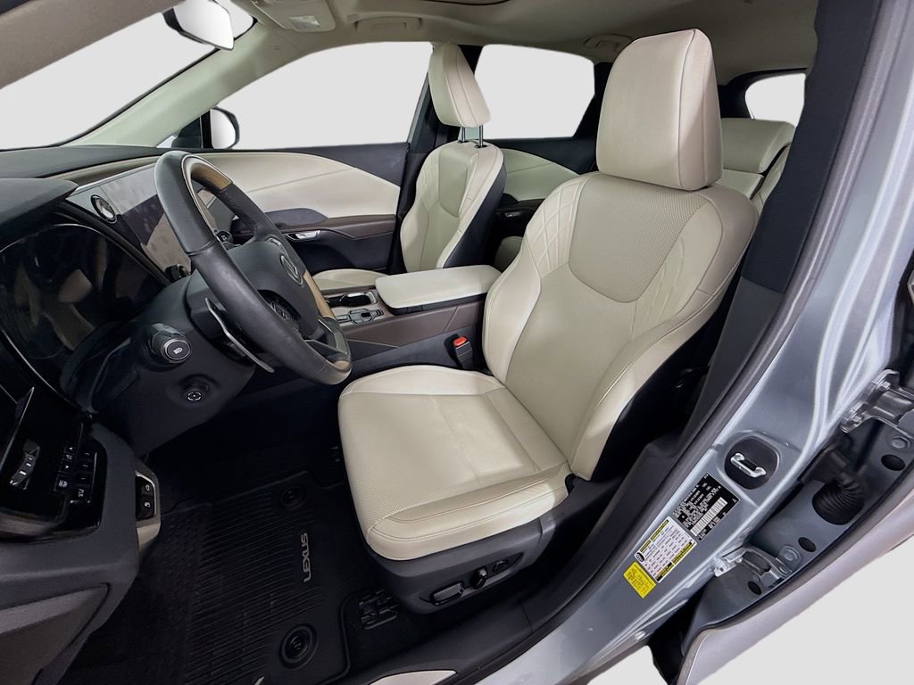 Used 2024 Lexus RX 350h w/ Cold Area Package image 14