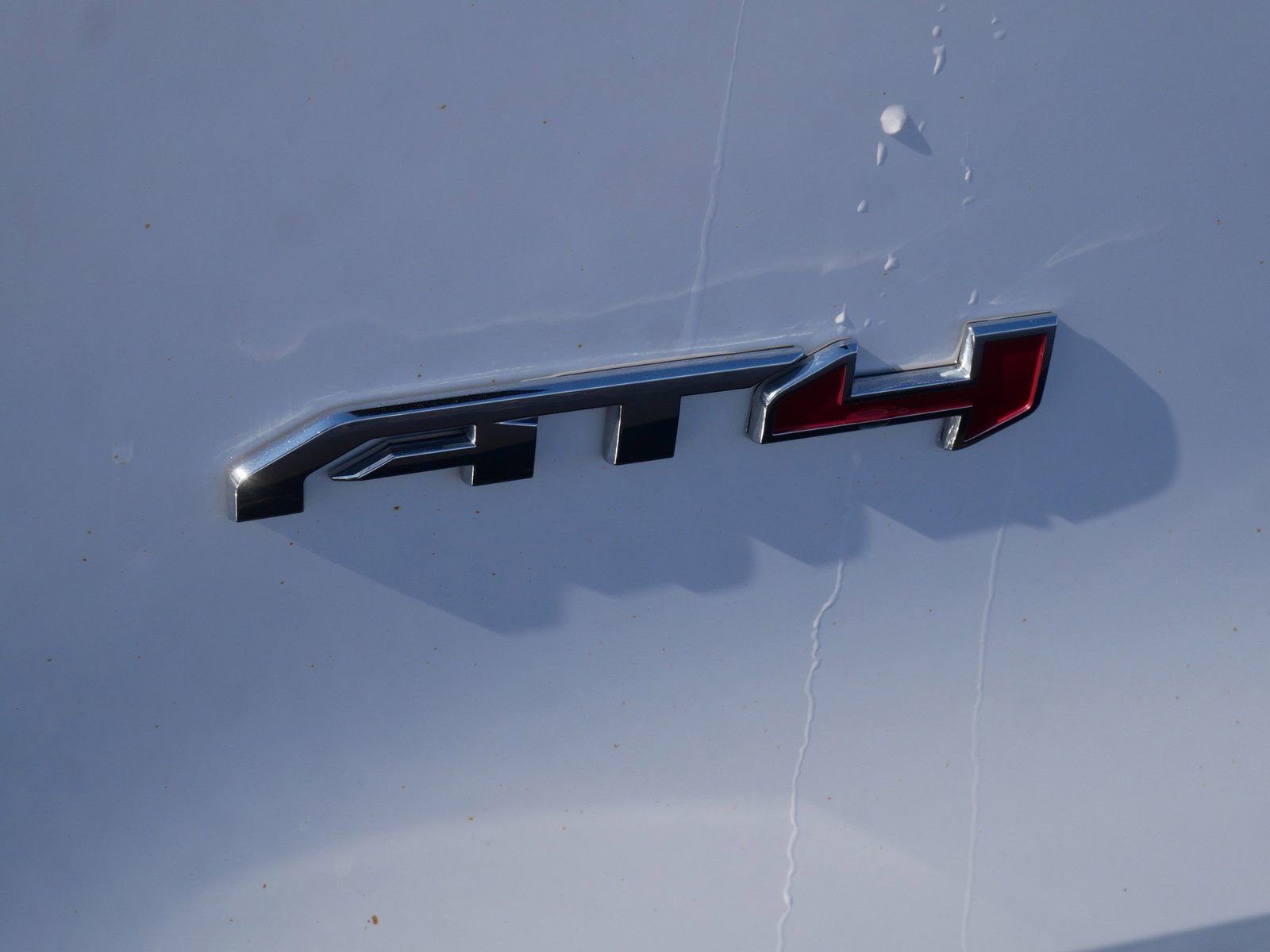 Used 2022 GMC Terrain AT4 w/ Infotainment Package II image 9