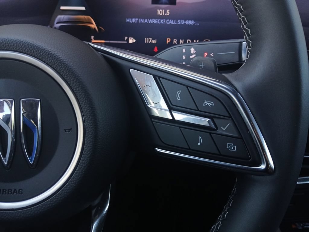 Used 2025 Buick Envision Preferred AWD/4WD image 25
