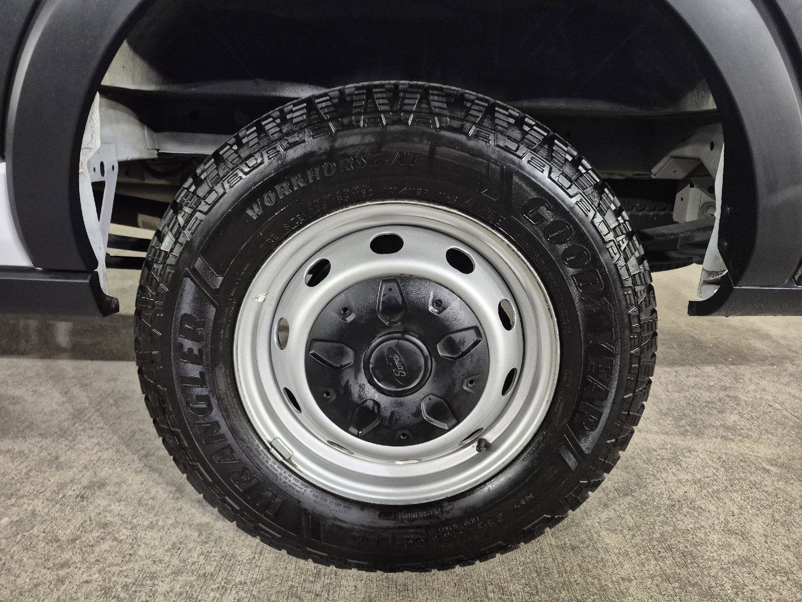 Certified 2023 Ford Transit 250 T250 image 9