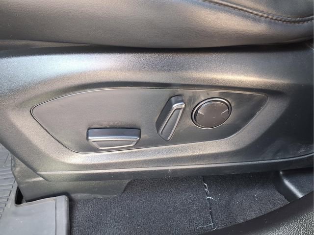 Used 2023 Ford Explorer XLT w/ Equipment Group 202A image 20