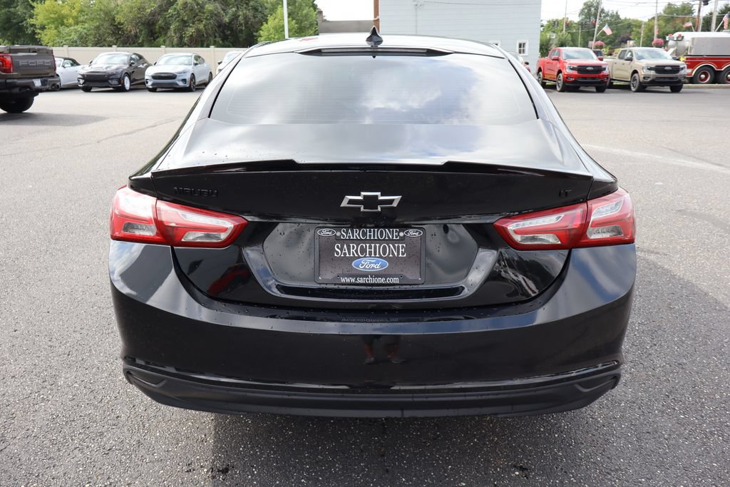 Used 2021 Chevrolet Malibu LT w/ Midnight Edition FWD image 17