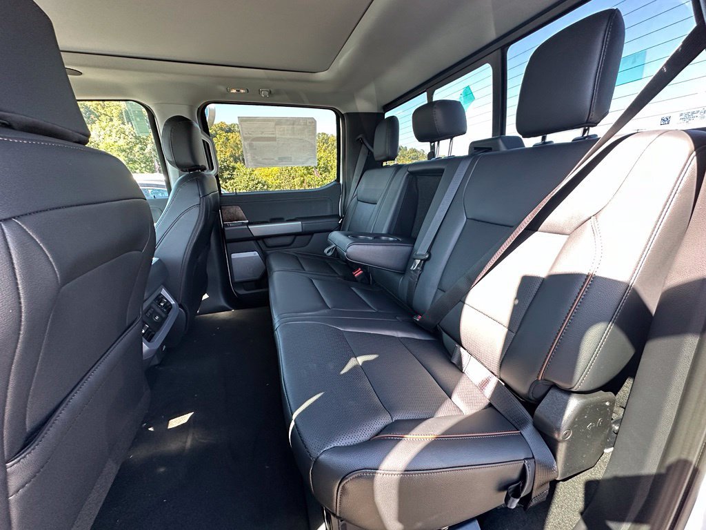 New 2027 Ford F250 Lariat w/ Black Appearance Package AWD/4WD image 23
