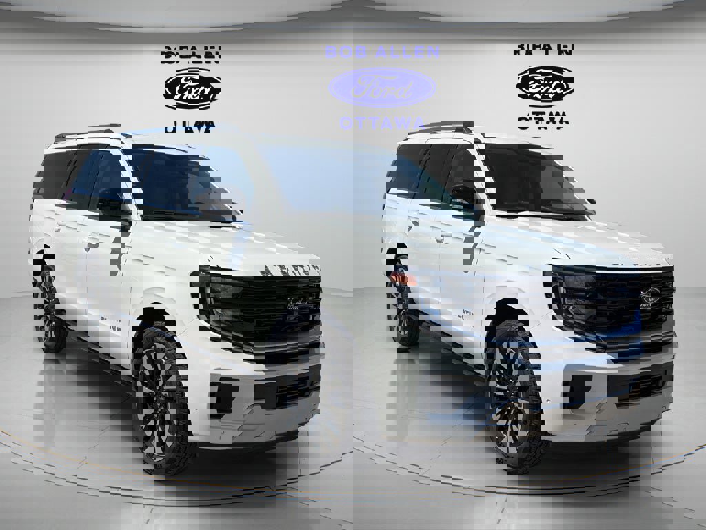 Used 2025 Ford Expedition Max Platinum w/ Driver's Package AWD/4WD image 13