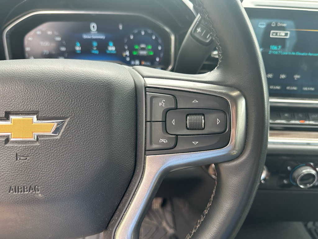 Used 2023 Chevrolet Silverado 1500 LT w/ Protection Package AWD/4WD image 19