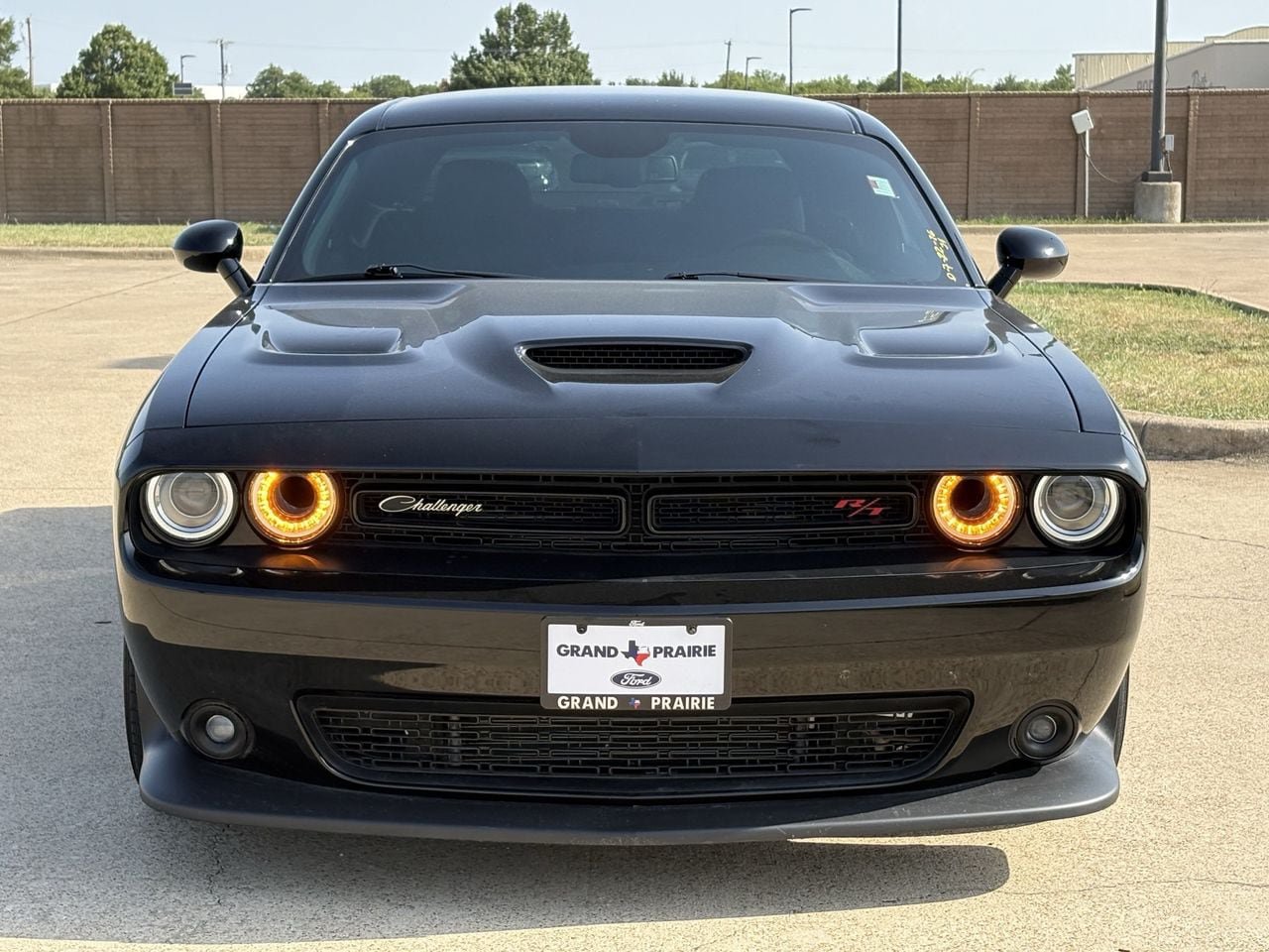Used 2023 Dodge Challenger R/T Scat Pack RWD image 9