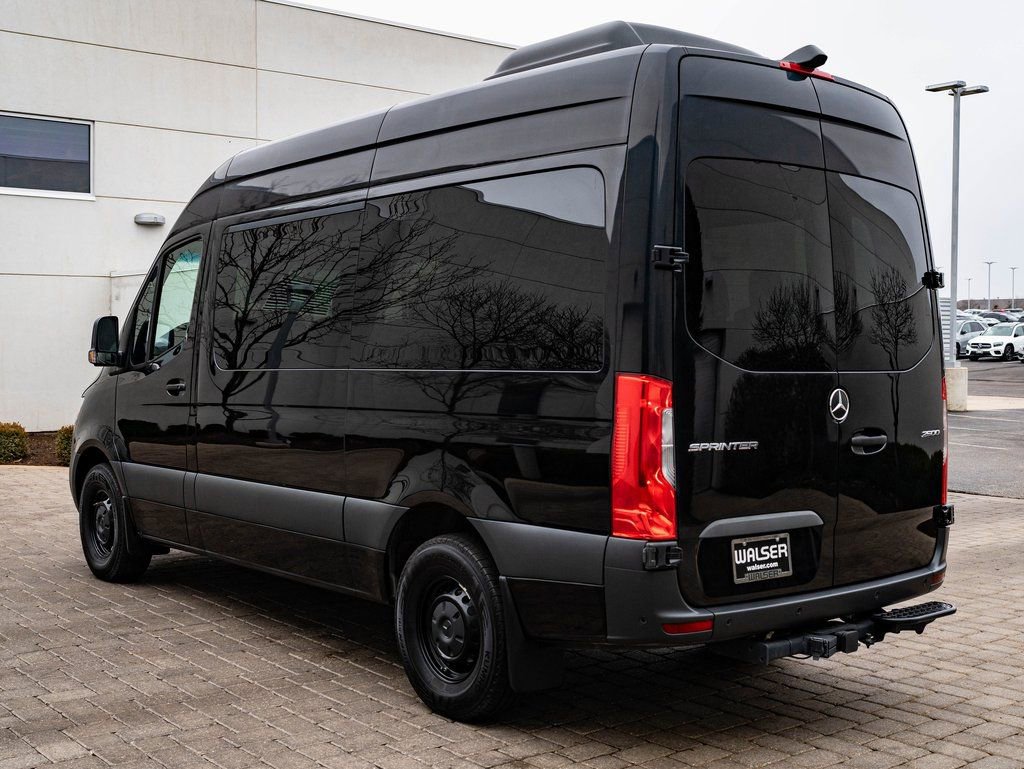 Used 2023 Mercedes-Benz Sprinter 2500 image 6