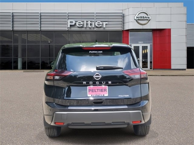 New 2025 Nissan Rogue SV image 4