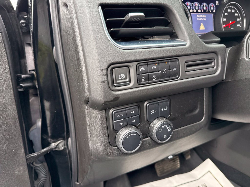 Used 2021 Chevrolet Tahoe Premier AWD/4WD image 32