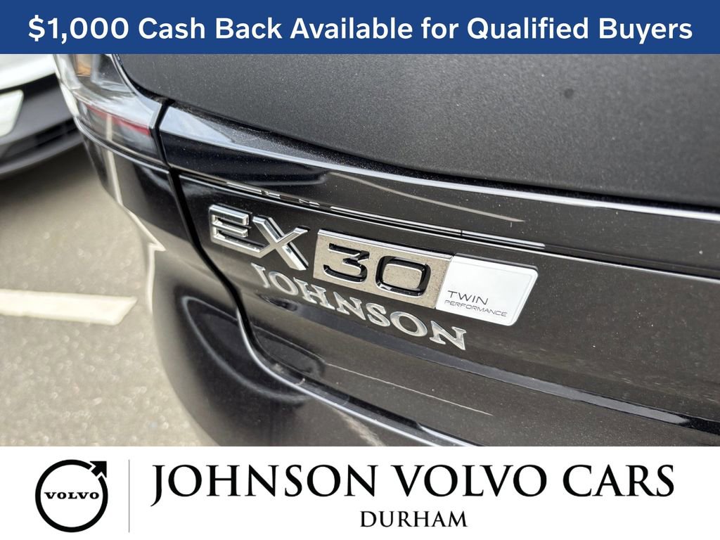 New 2026 Volvo EX30 Cross Country Ultra w/ Protection Package Premier AWD/4WD image 6