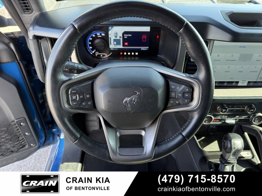 Used 2021 Ford Bronco Outer Banks image 11