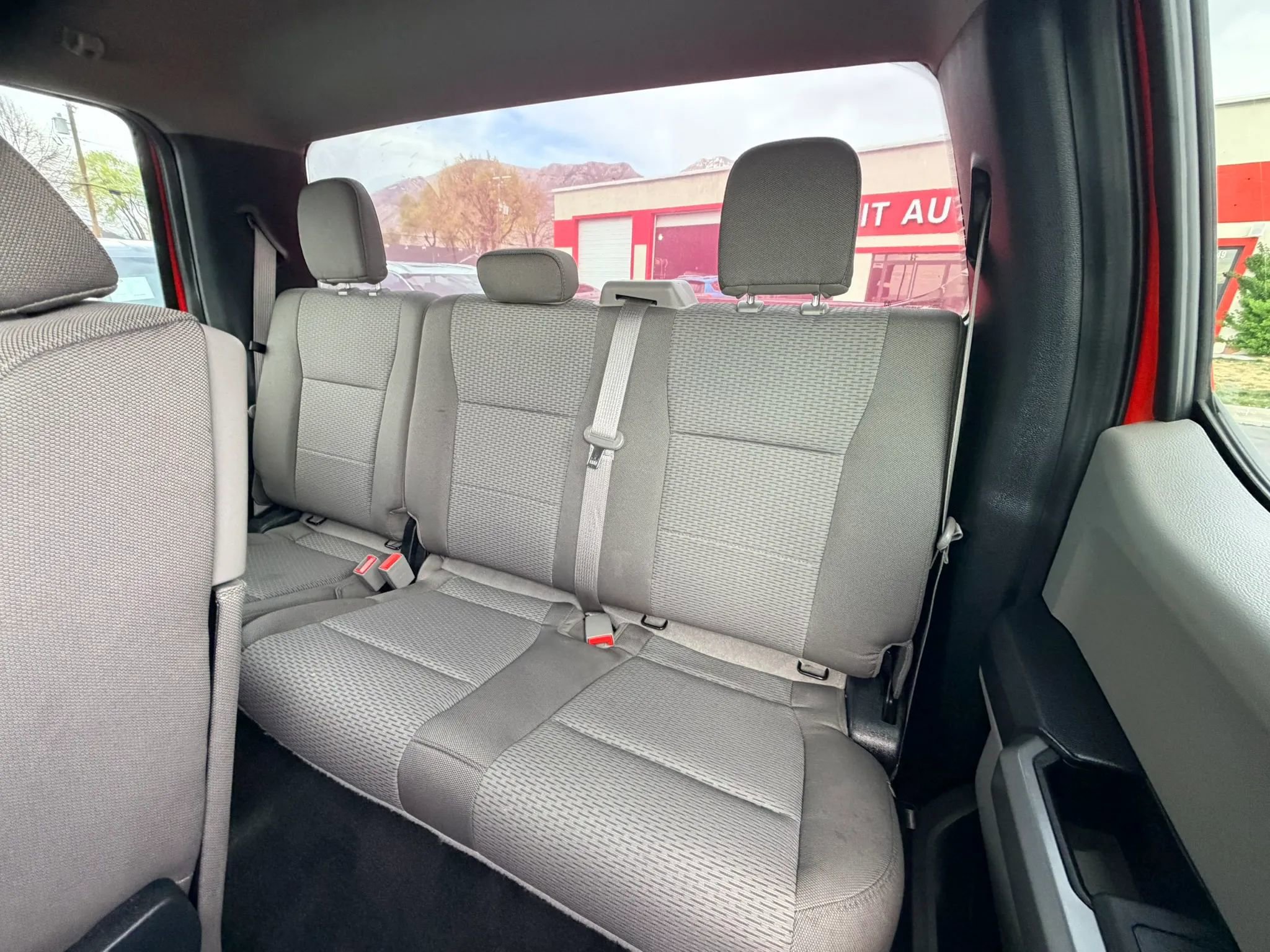 Used 2020 Ford F150 XLT image 13