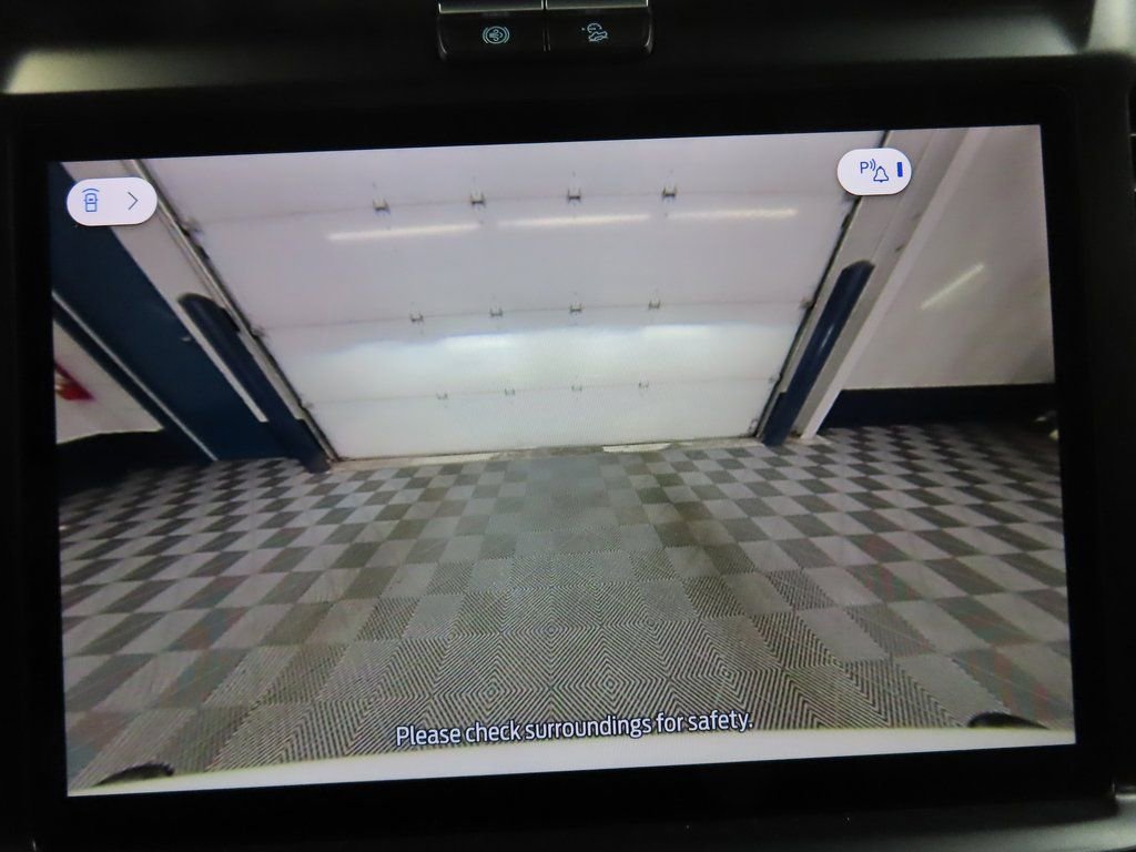 Used 2025 Ford F450 Platinum w/ FX4 Off-Road Package AWD/4WD image 15