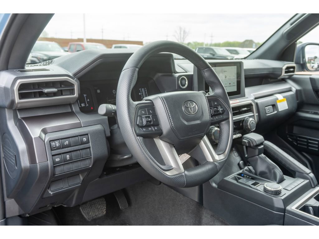 Used 2025 Toyota 4Runner SR5 image 10